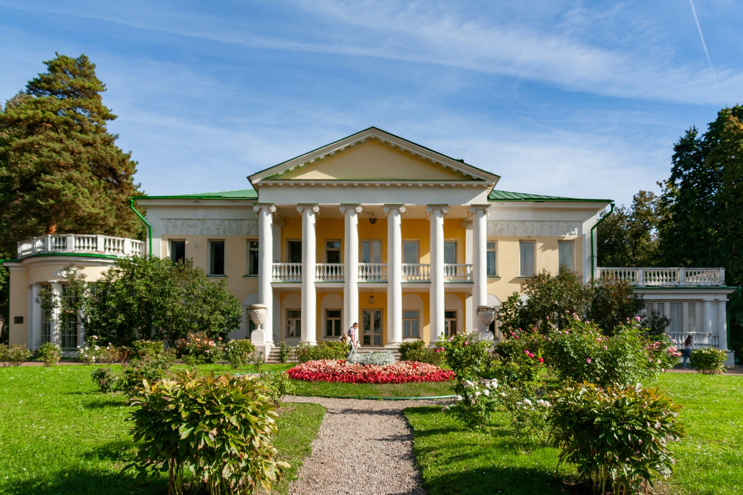 Exclusive Benefits Of Luxury Villa Rentals