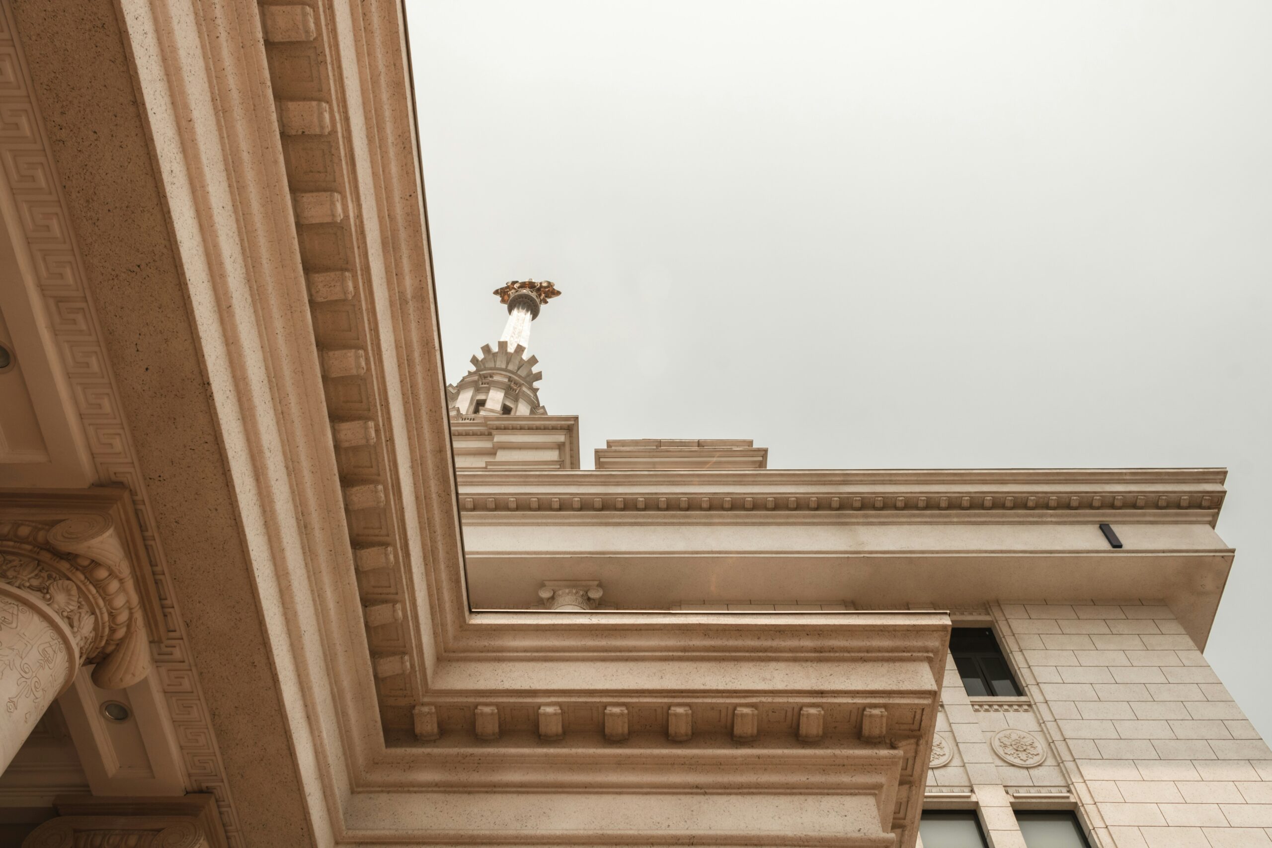 Autonomous Hospitality Cognitive Guest Infrastructure Strategies